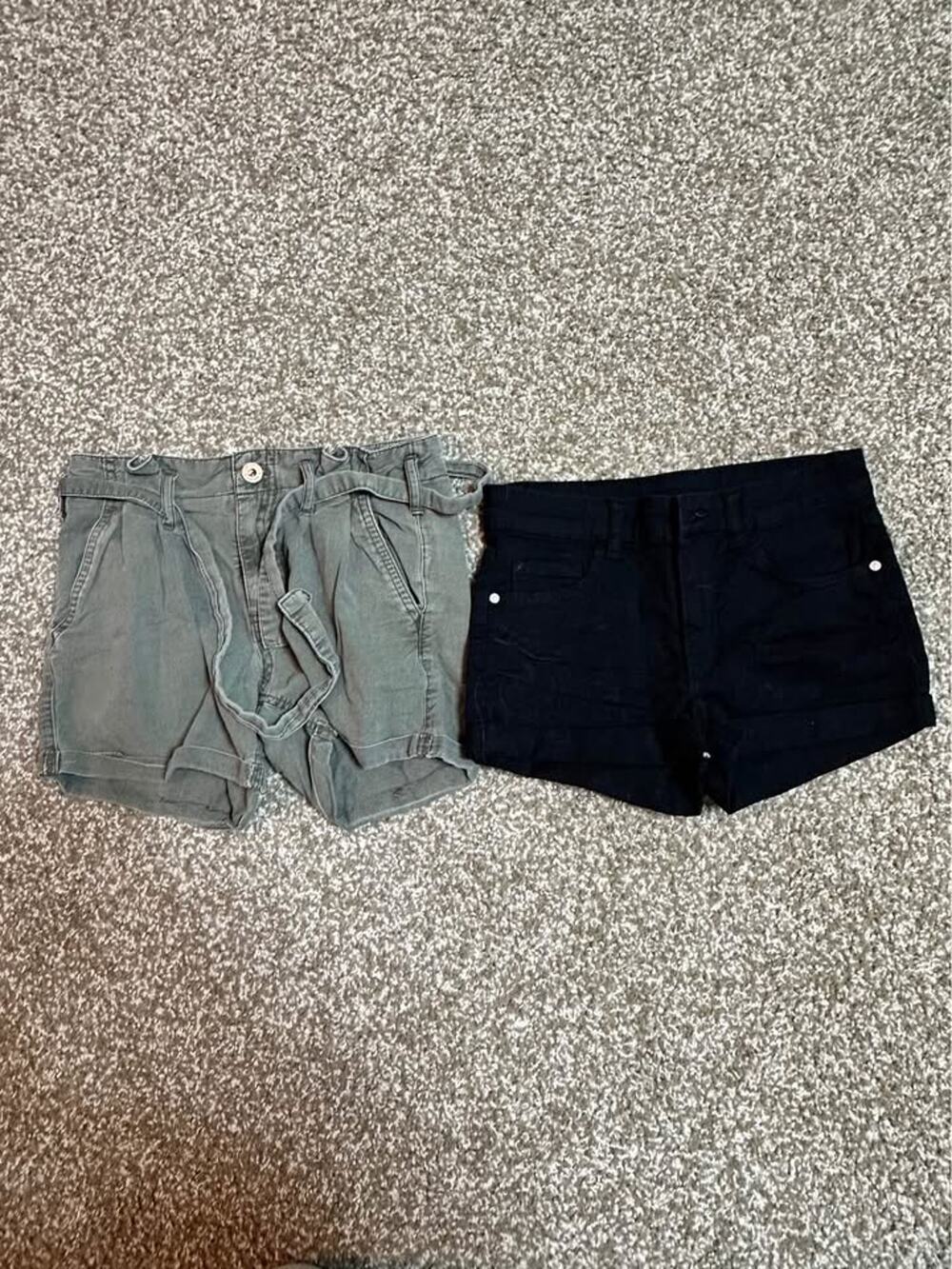 Abercrombie & Fitch and H&M - Girls Size 9/10 Lot of 2 Girls Shorts